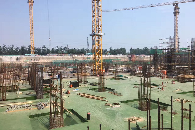     塑面建筑模板美學(xué)革命：如何讓工程顏值拉動(dòng)30%項(xiàng)目溢價(jià)？